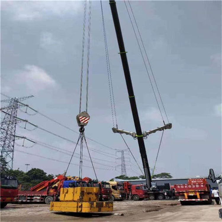 化州风电设备吊装